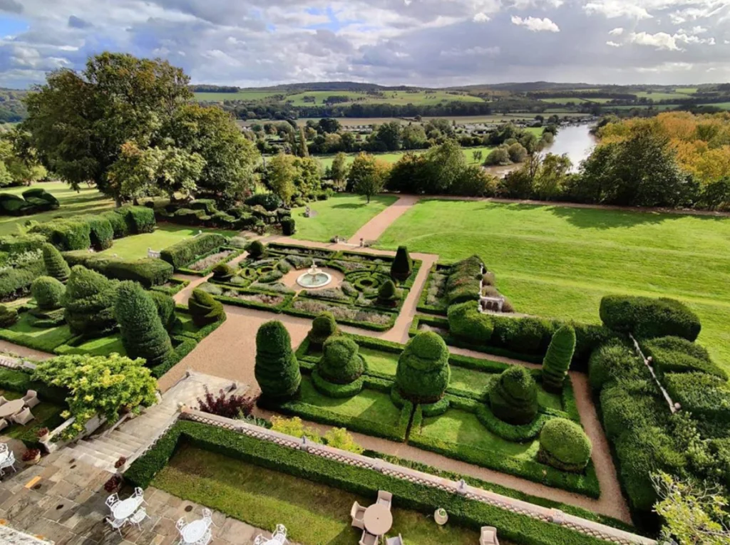 Danesfield manor hotel gardens - UK, Buckinghamshire