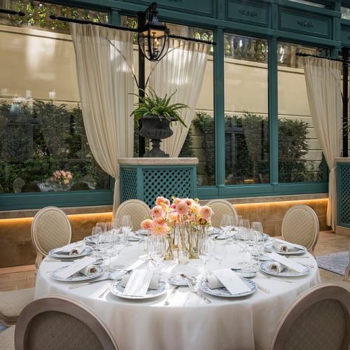 MissJones Group paris 1