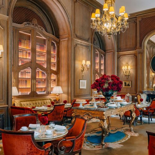MissJones Group paris 7