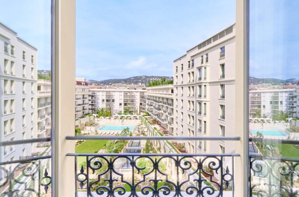 Carlton Cannes, A Regent Hotel