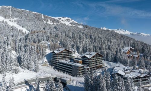 MissJones Group crans montana